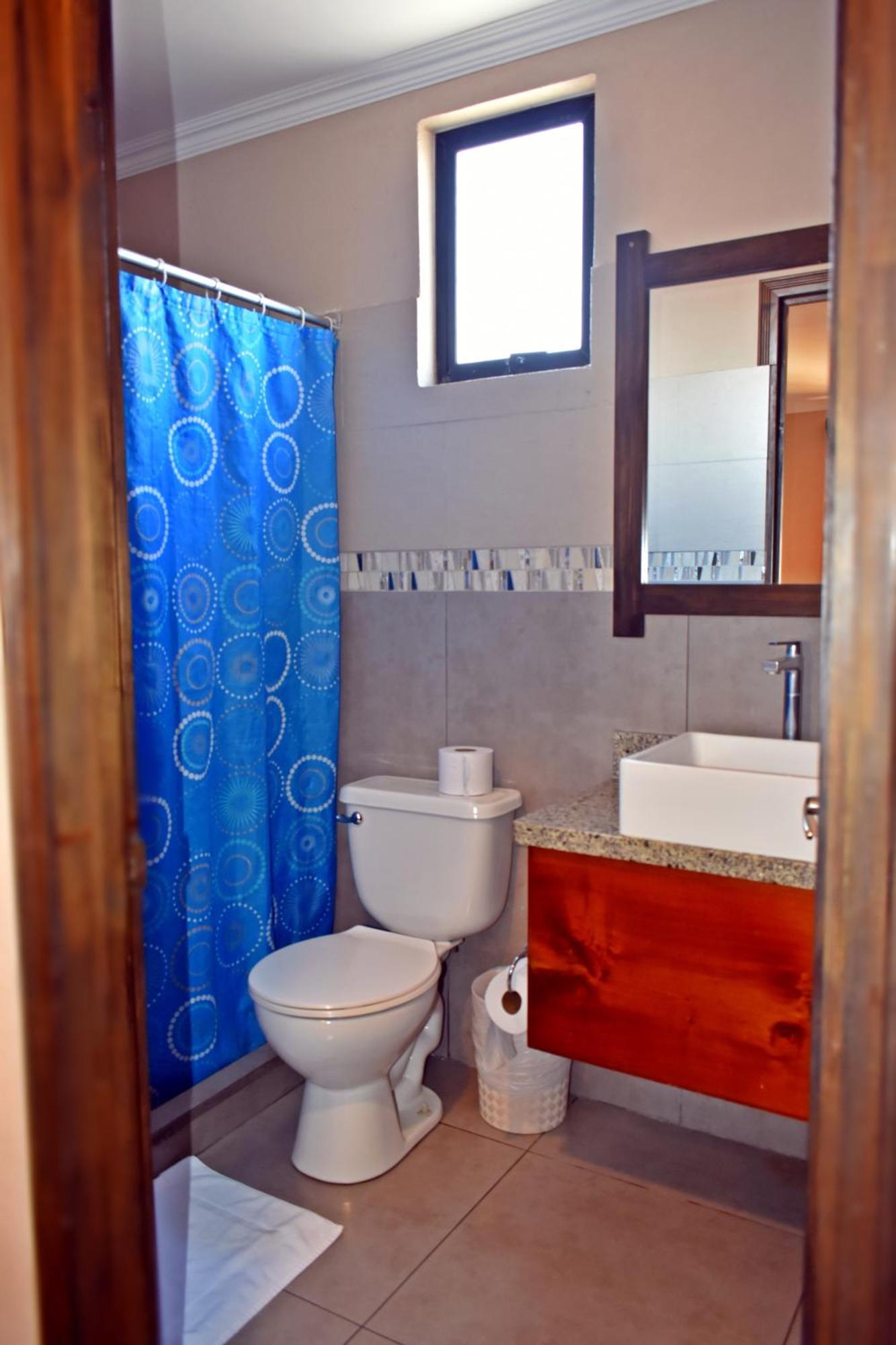 Hotel Cabinas Midey 푼타레나스 외부 사진